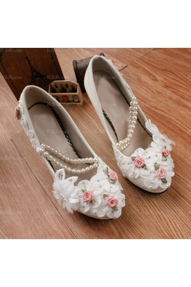 Elegant Lace Bridal Wedding Shoes with Pearl